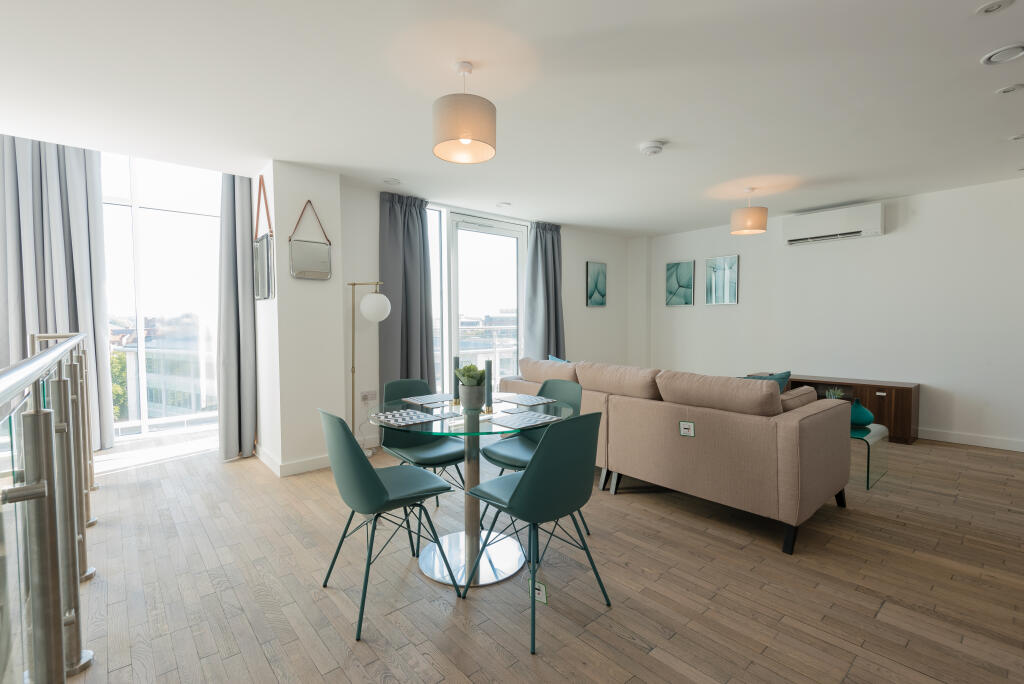 Apartment in Bristol - View 4