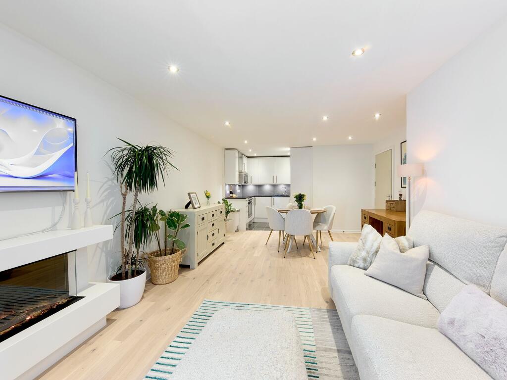 Main image of property: Brewhouse Lane, London, SW15