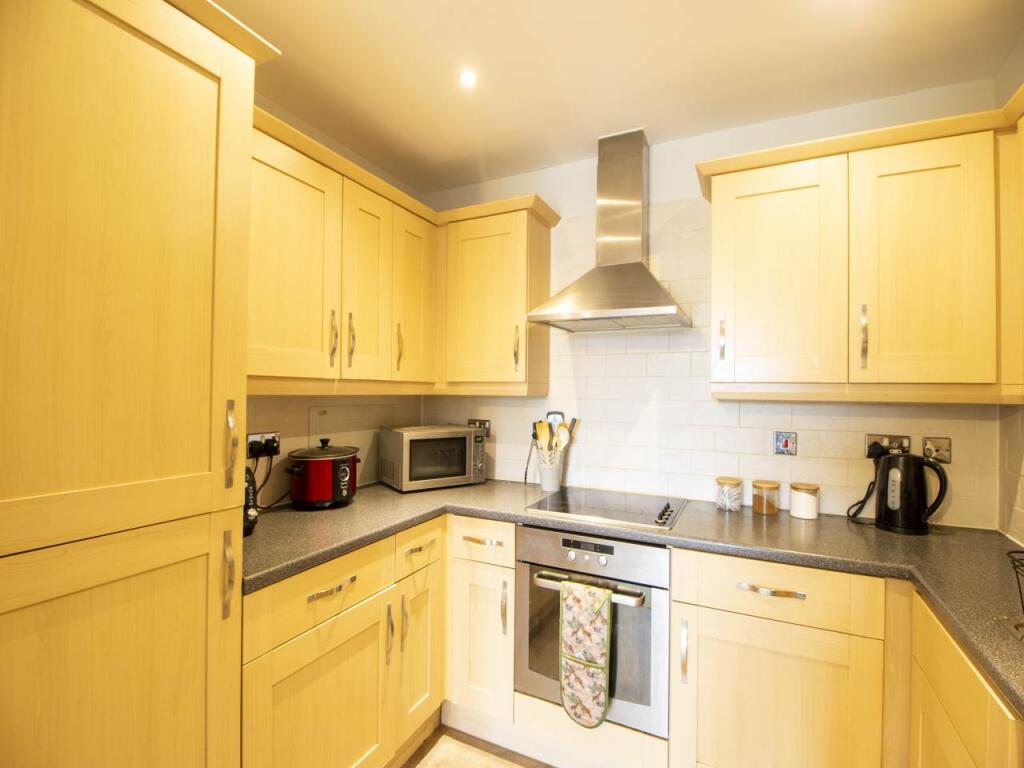 Apartment in Welwyn Hatfield, Hatfield Business Park, Hatfield - View 5