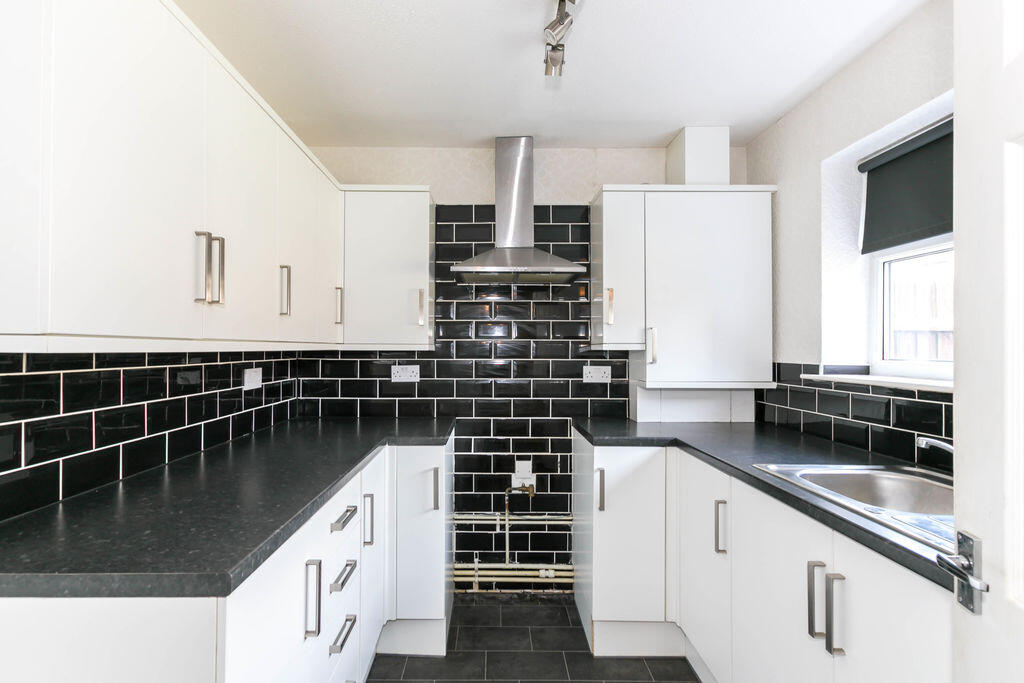 Apartment in Wigan, Greater Manchester - View 3