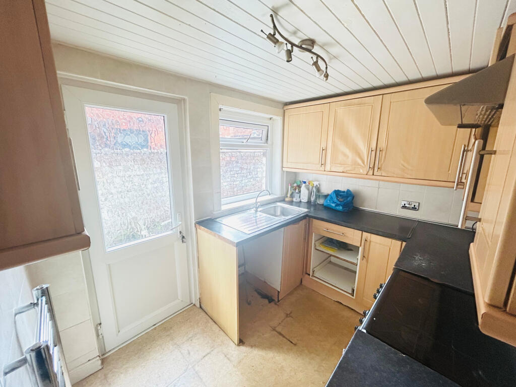 Charnock Street, Preston, PR1 - View 4