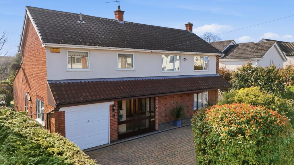 Main image of property: Firs Road, Edwalton, Nottingham, Nottinghamshire, NG12