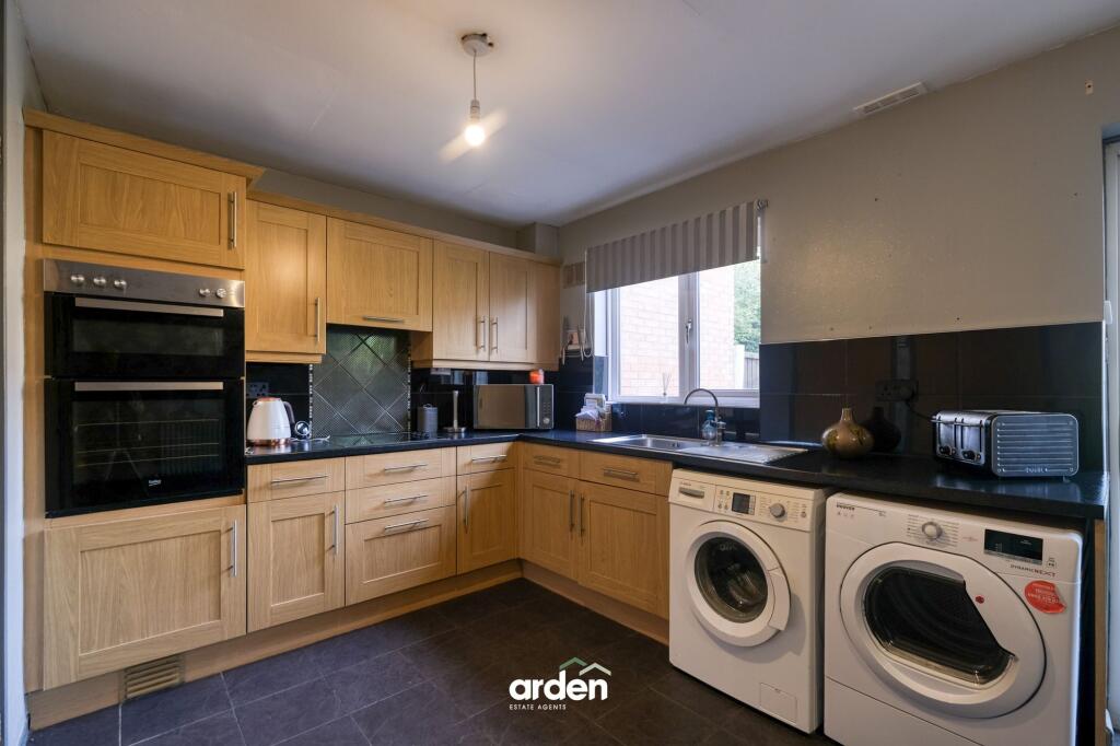Romany Road, Rednal, B45 photo 3