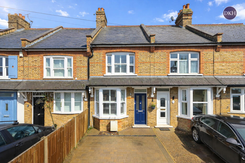 Main image of property: New Road, Croxley Green