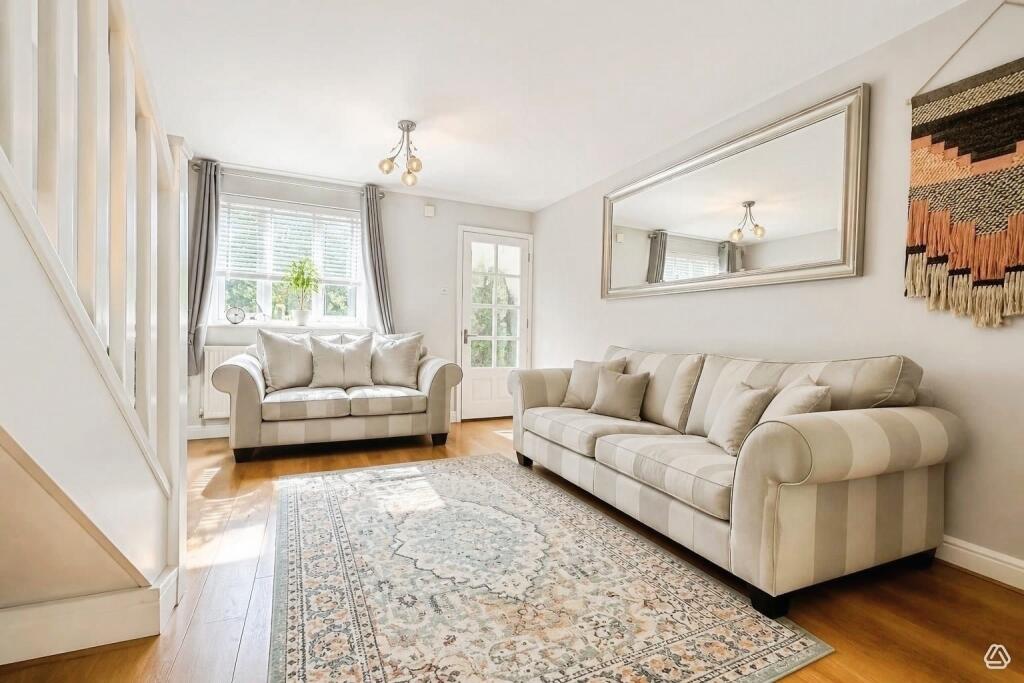 House in Reading - View 3