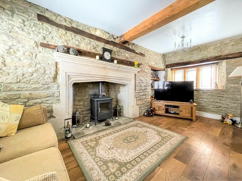 Manor House, High Street, SN6 - More