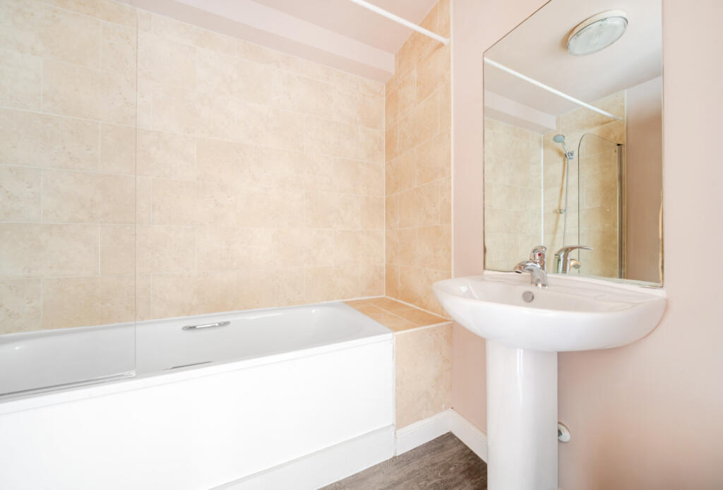 Apartment in Cheltenham, Marle Hill, St Paul’s - View 5