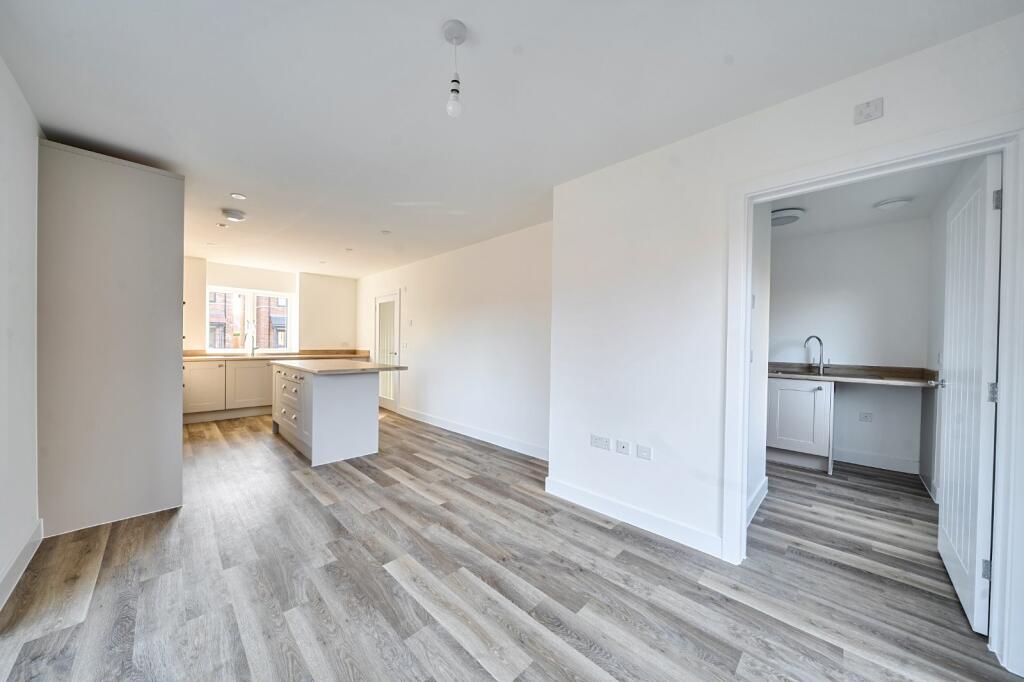 House in Southampton - View 4