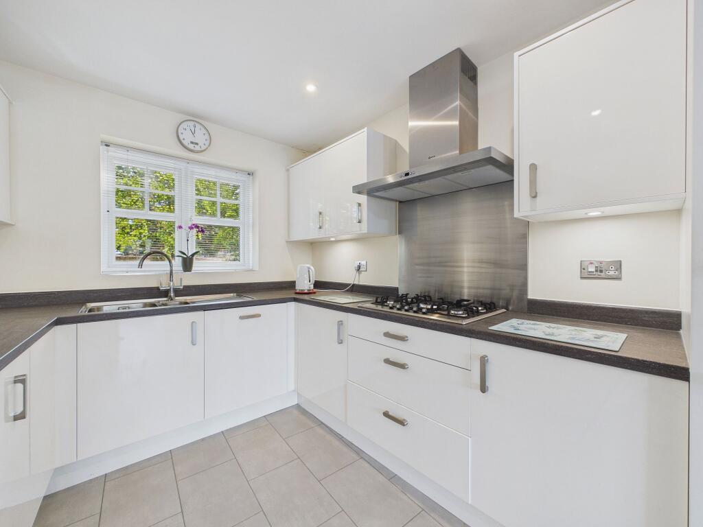 House in Chester, Upton-by-Chester - More