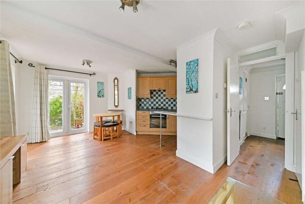 Main image of property: Blyth Close, London, E14