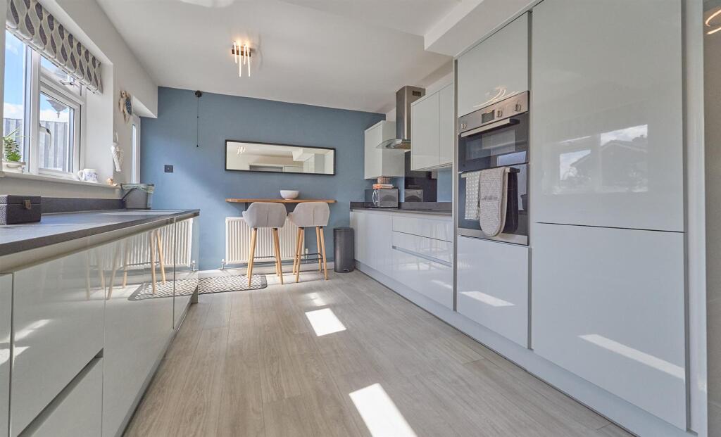 House in Hinckley and Bosworth, Leicestershire - View 2