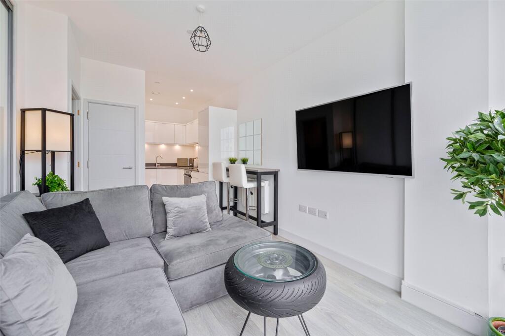 Main image of property: The Ring, Bracknell, Berkshire, RG12
