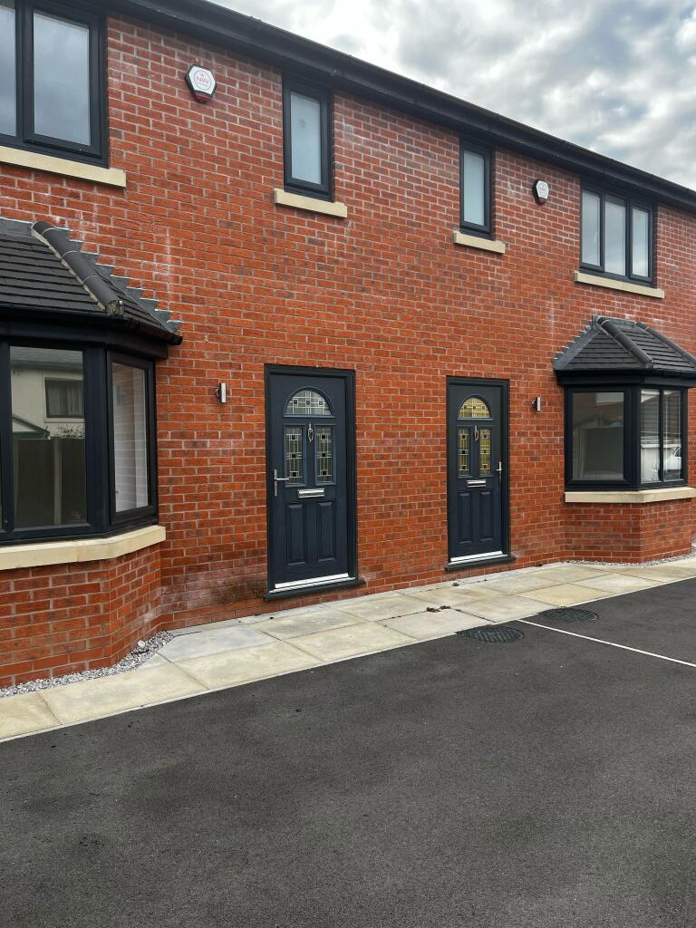 Main image of property: Knowles Nook, Ashton-in-Makerfield, WN4