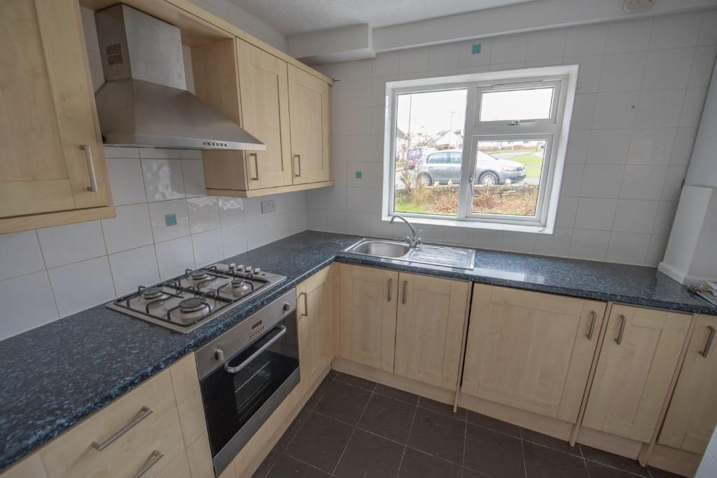 Additional image 4 of 14 Heath Crescent, Bradley BD20 9EH