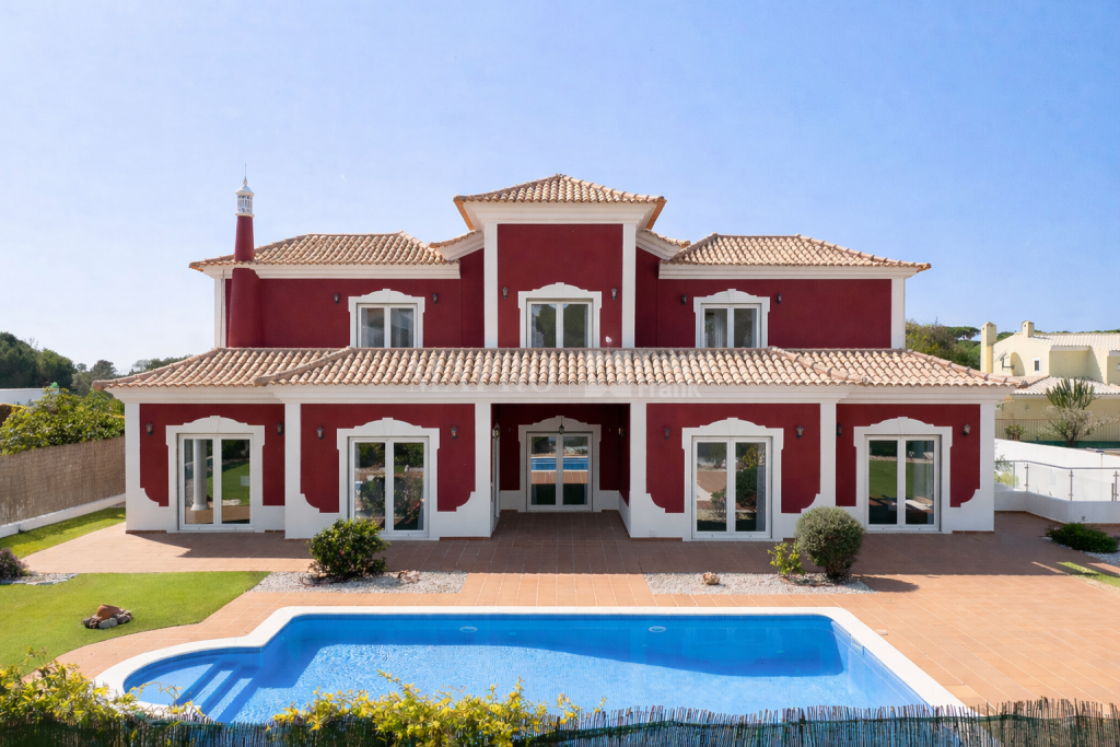 Main image of property: Algarve, Quarteira