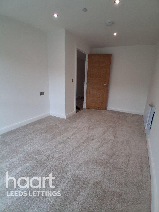 Main image of property: Richmond Hill Approach, Leeds