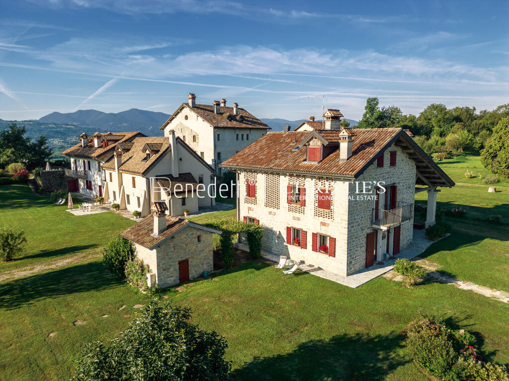 Main image of property: Veneto, Belluno, Belluno