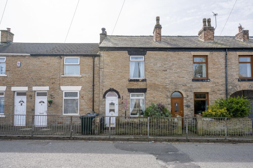 3-bed terraced on Ormskirk Road, Skelmersdale, WN8, £165,000