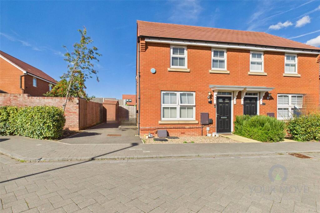 Main image of property: Alfred Way, Buckingham, Buckinghamshire, MK18