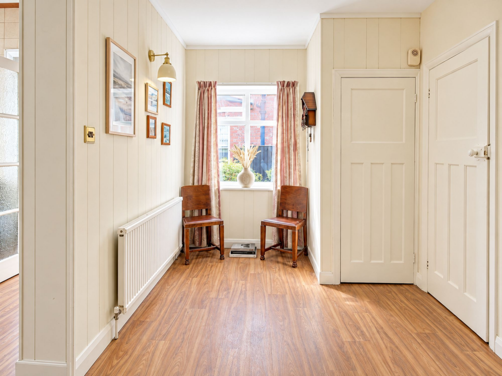 House in Salford, Greater Manchester - More