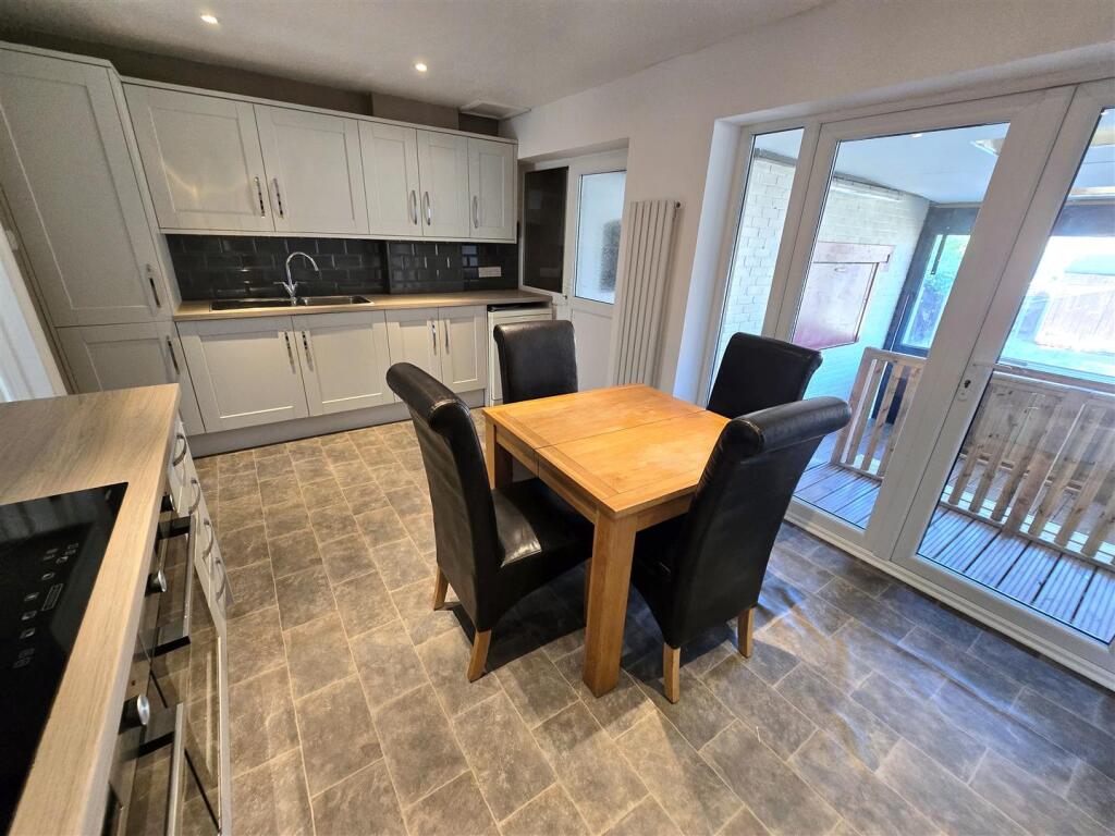 Main image of property: Coronation Green, Great Yarmouth