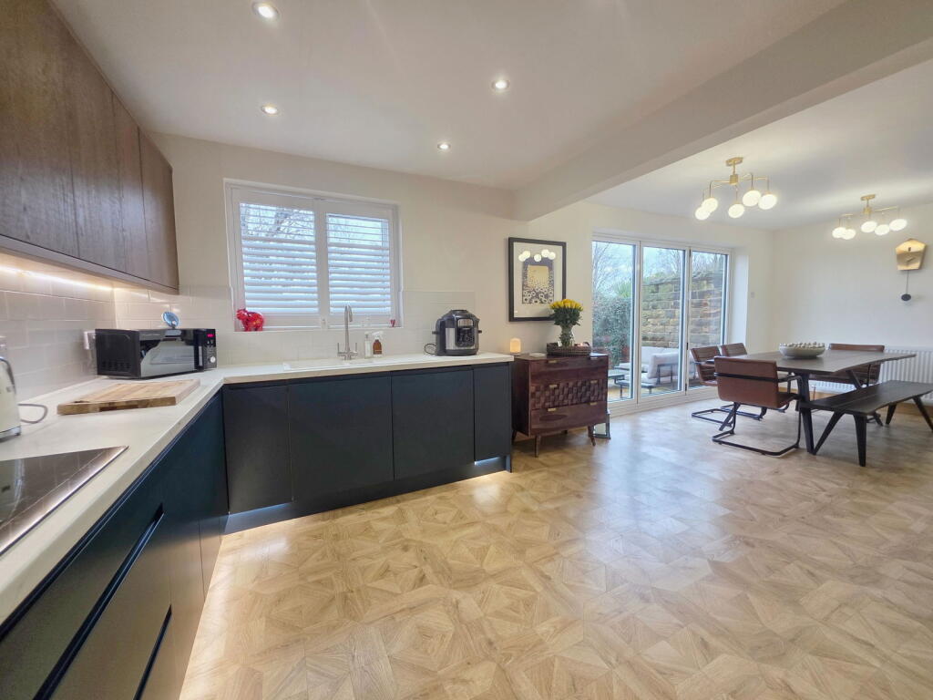 Mount Vernon Road, Barnsley, S70 4DH, Barnsley