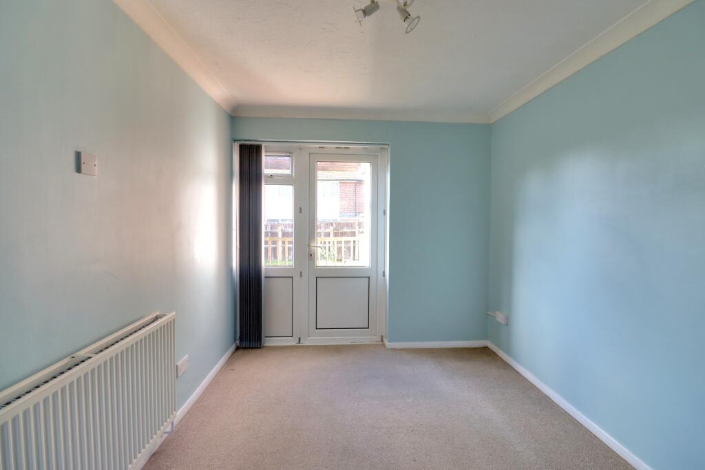 House in Waterlooville, Purbrook - View 4