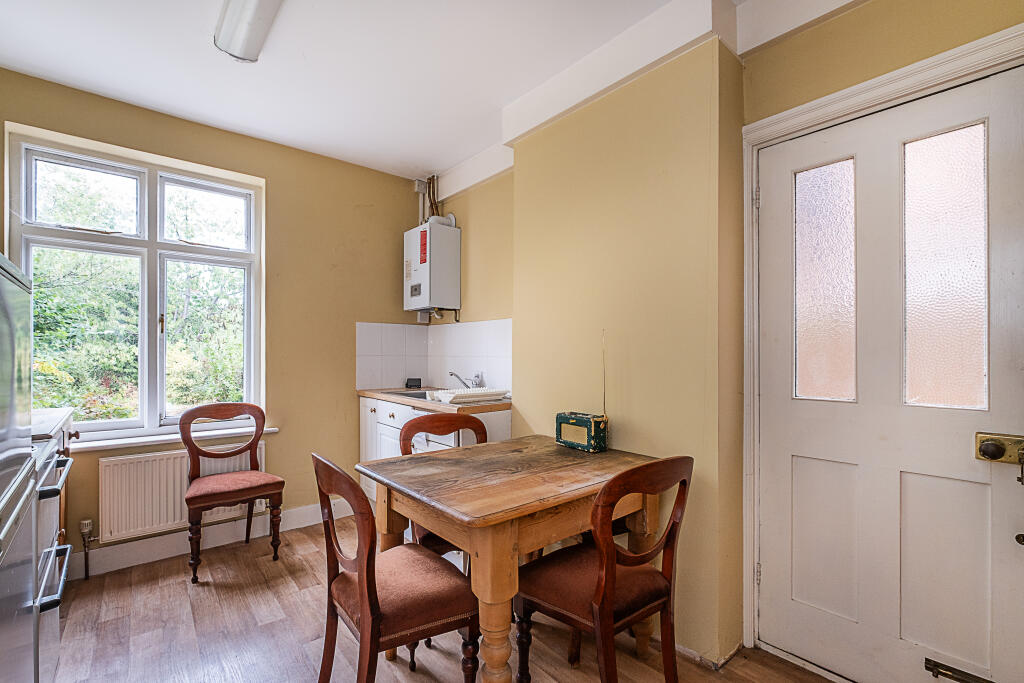 House in Twickenham - View 4