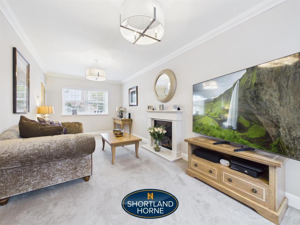 House in Coventry, Whoberley - More