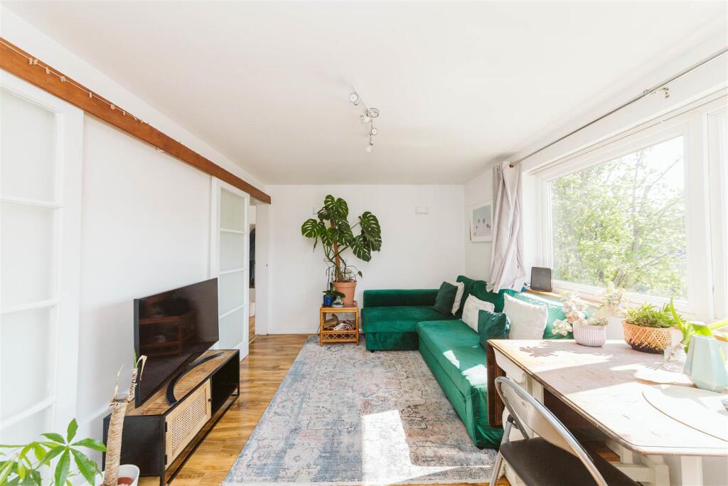 Apartment in Bristol, Redland - View 4