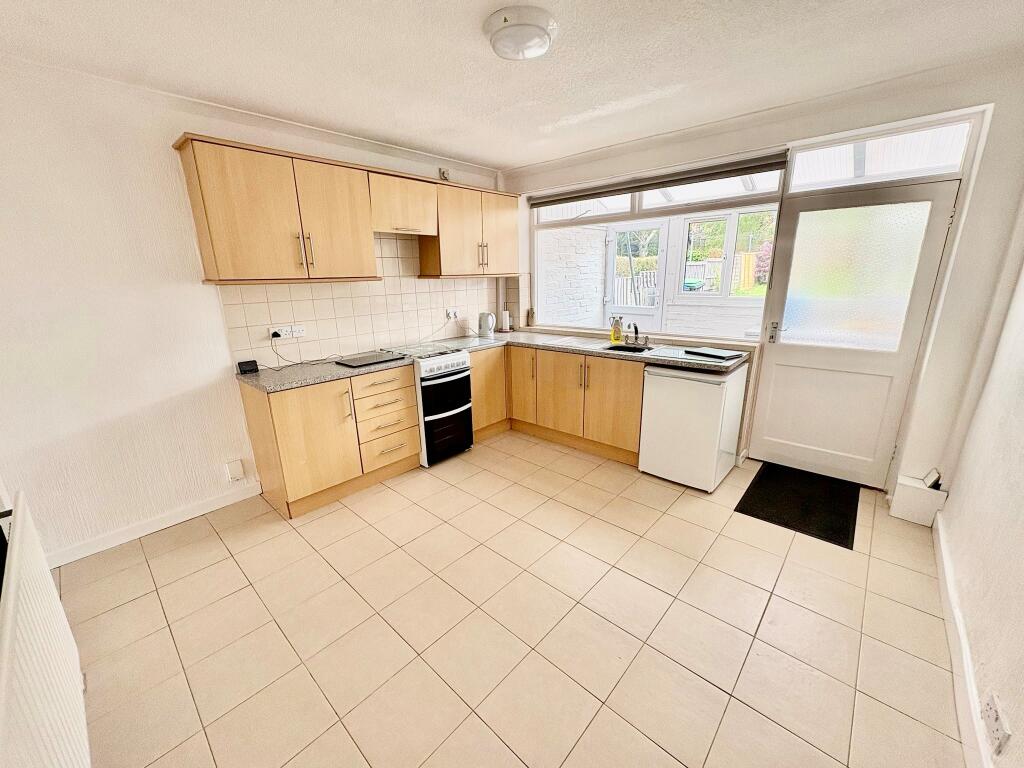 Main image of property: Alfreton Road, Underwood, Nottingham, NG16