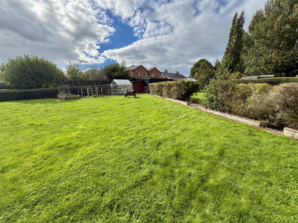 House in Shrewsbury, Whitchurch Urban - View 5