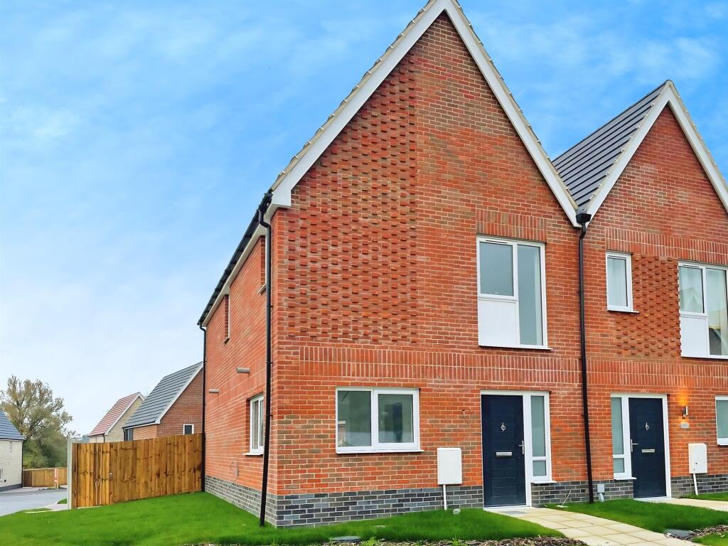 Main image of property: Kiln Crescent, Harwich