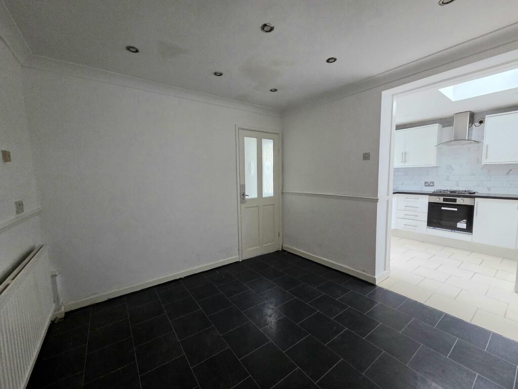 House in Cardiff - View 3