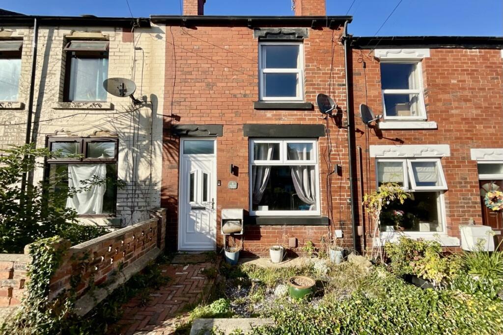 3-bed terraced on Grange Road, Beighton, Sheffield, S20 1BW, £130,000