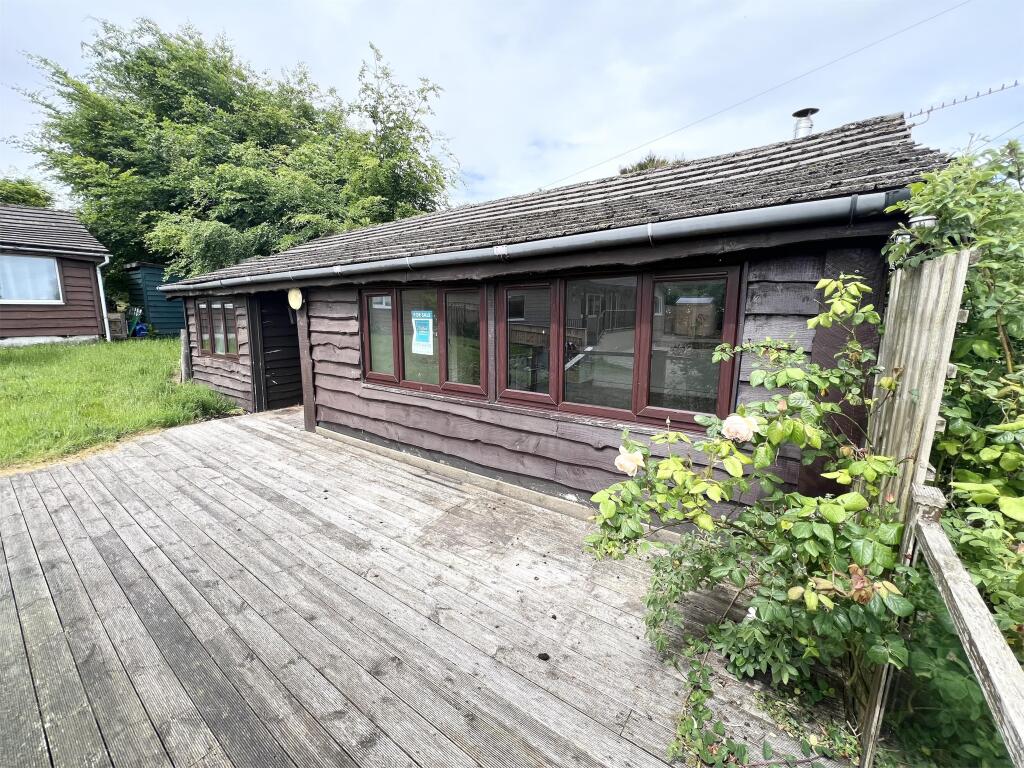 Main image of property: 11 Silverhill Chalets, Whiting Bay, Isle of Arran, KA27 8QR