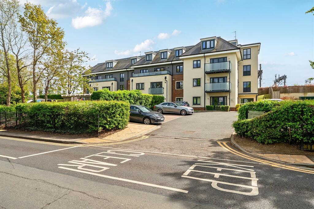Main image of property: Institute Road, Taplow, Maidenhead