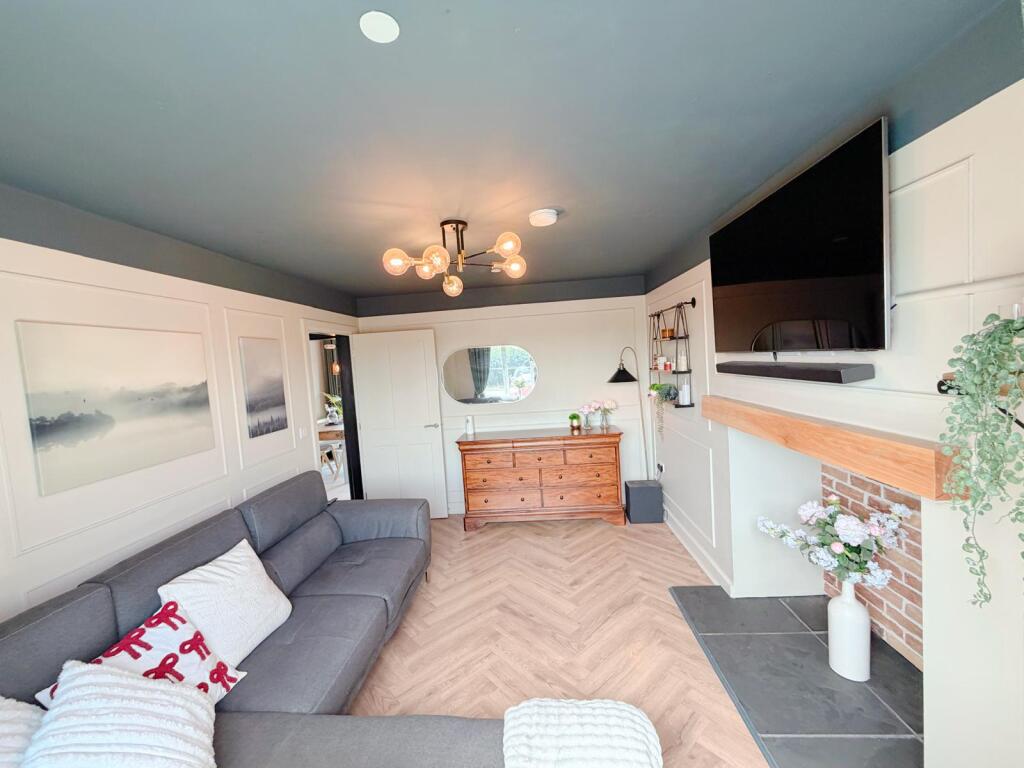House in Four Crosses, Kings Acre (Shingler Homes), Llandrinio - More