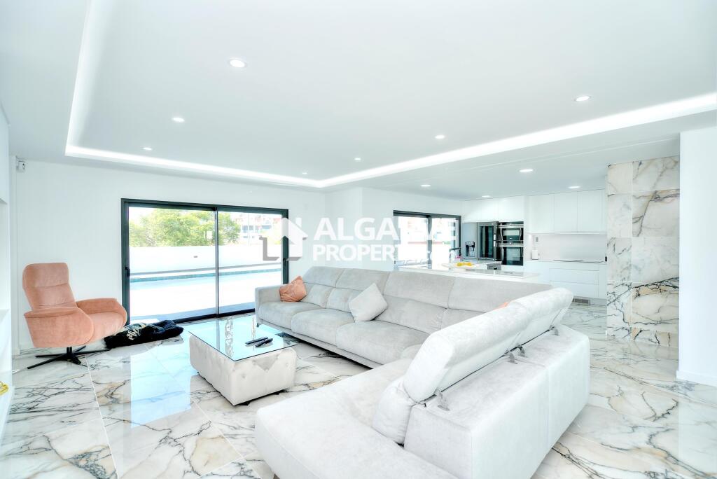 Main image of property: Algarve, Fuseta