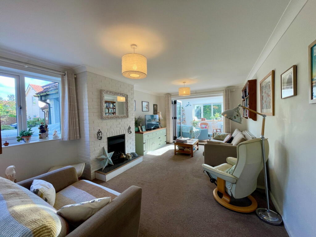House in East Suffolk, Bramfield - View 3