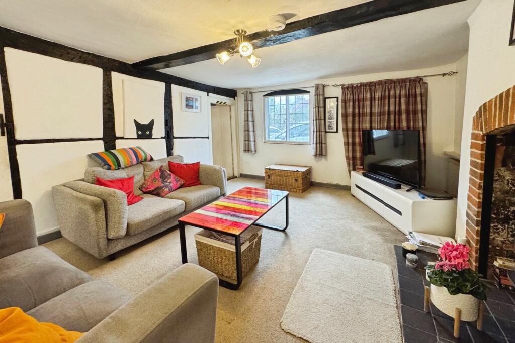 House in Hart, Odiham - View 3