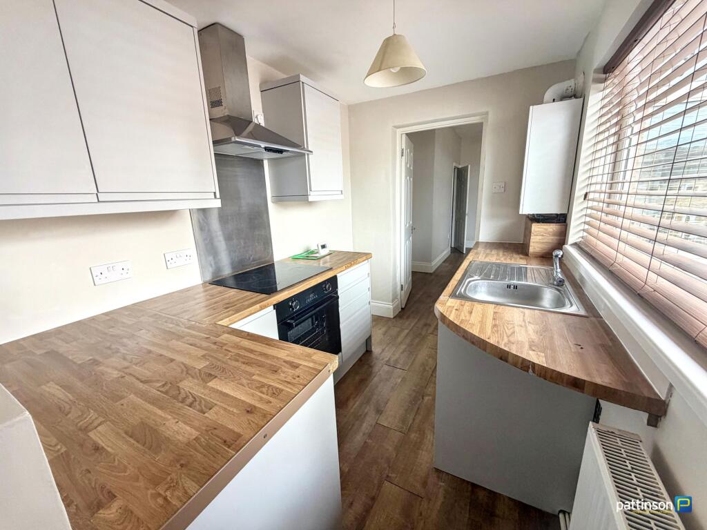 Apartment in Newcastle upon Tyne - View 5