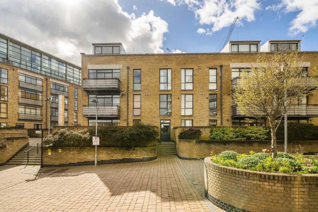 Main image of property: Town Meadow, Brentford