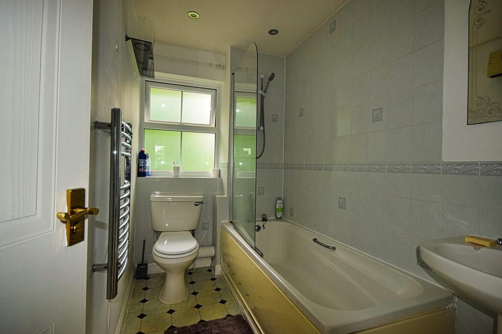 Charterhouse Drive, Solihull photo 4