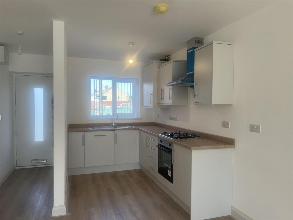 House in Sandwell, Plant's Green - View 5