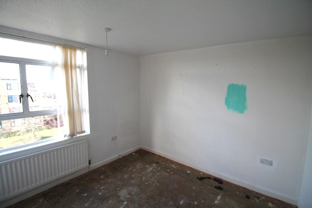 Apartment in Sunderland, Washington - View 5