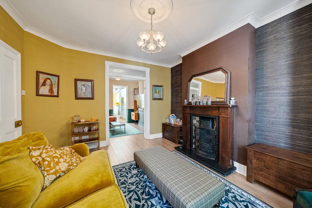 House in London, Royal Borough of Greenwich - View 5