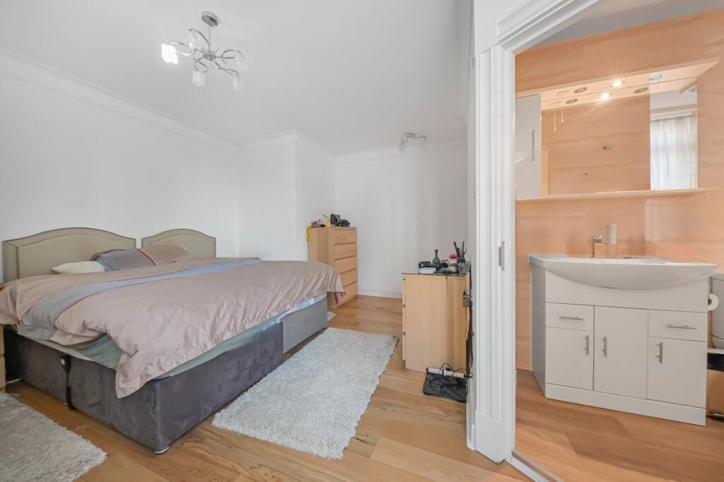 3 bedroom flat for rent