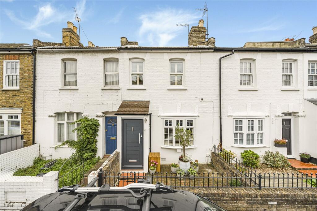 2-bed terraced on York Road, Teddington, £750,000