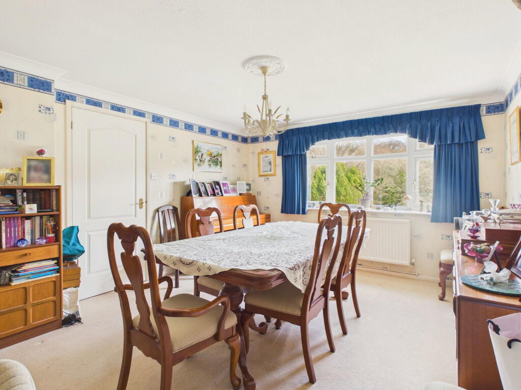 House in Redhill - View 5